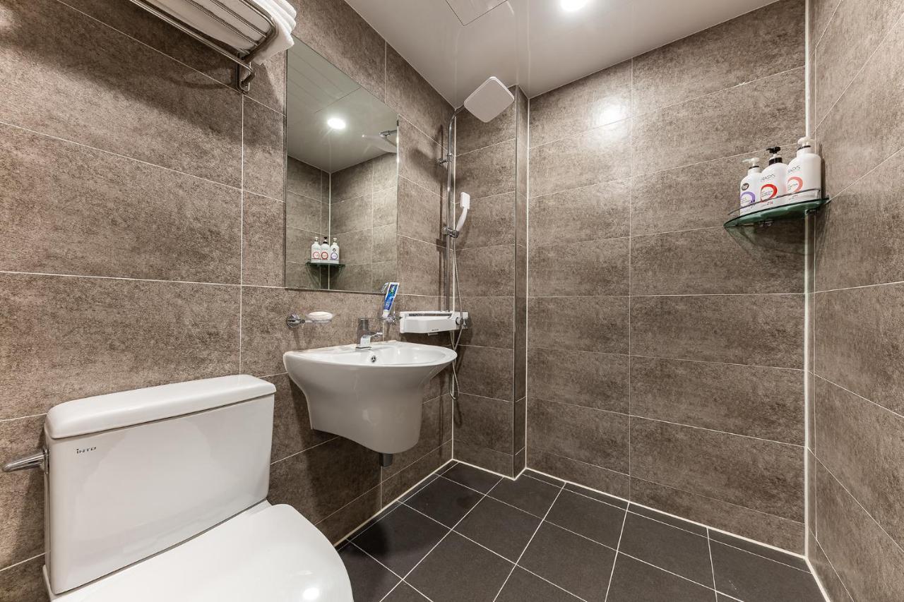 Cheonan A One Hotel חדר תמונה